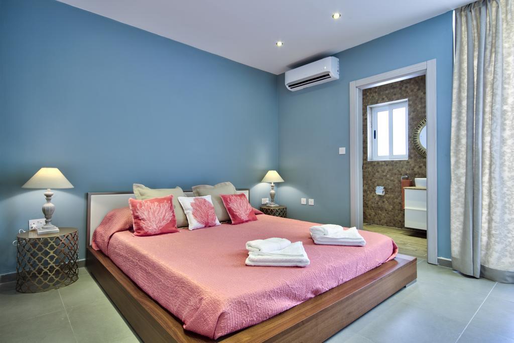 Amazing 4-Bedroom Sliema Town House With Jacuzzi Екстериор снимка